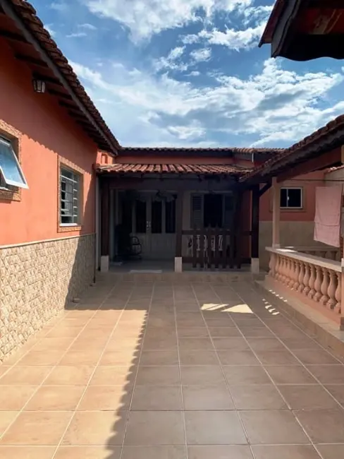 Foto 5 de Casa com 3 quartos à venda, 164m2 em Residencial e Comercial Cidade Morumbi, Pindamonhangaba - SP