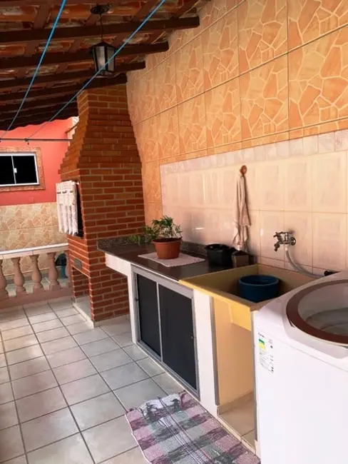 Foto 6 de Casa com 3 quartos à venda, 164m2 em Residencial e Comercial Cidade Morumbi, Pindamonhangaba - SP