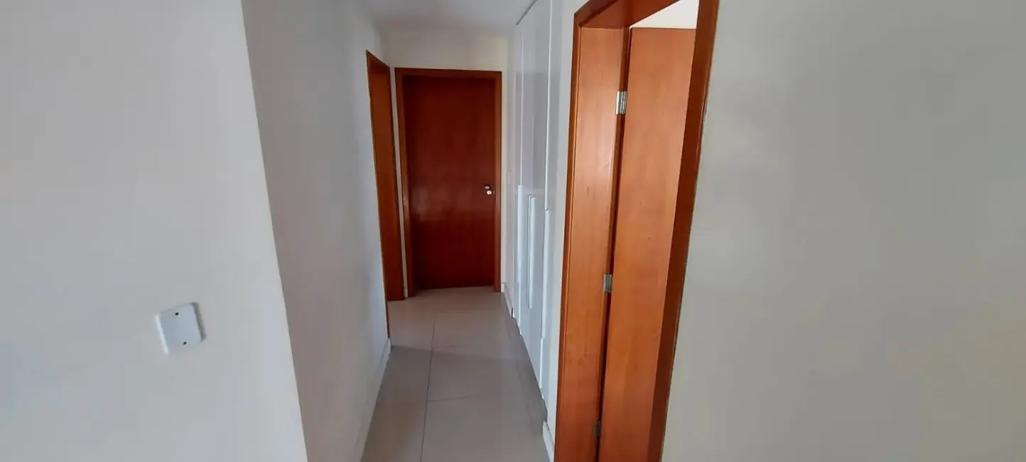 Foto 9 de Casa de Condomínio com 3 quartos à venda em Piracangaguá, Taubate - SP