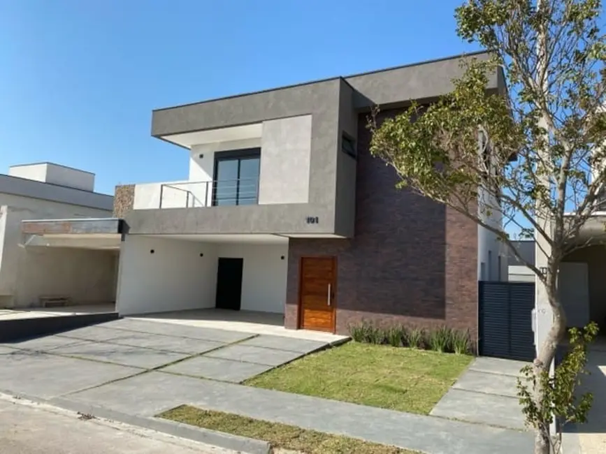 Foto 1 de Sobrado com 4 quartos à venda, 212m2 em Bairro do Grama, Cacapava - SP