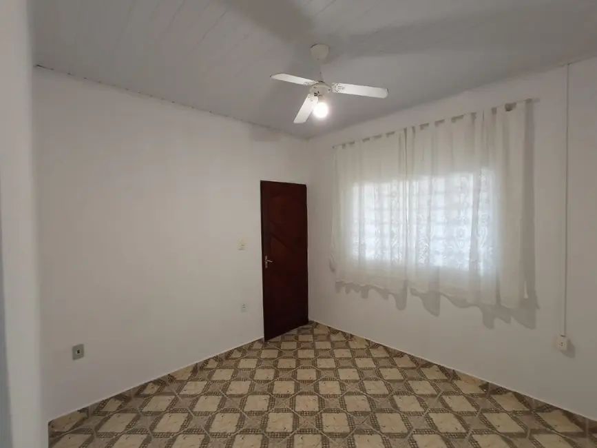 Foto 4 de Casa com 2 quartos à venda, 112m2 em Residencial Mantiqueira, Pindamonhangaba - SP