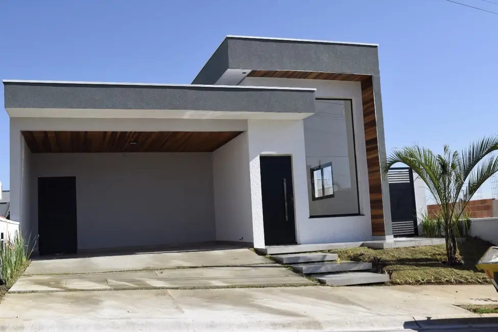 Foto 1 de Casa de Condomínio com 3 quartos à venda, 135m2 em Bairro do Grama, Cacapava - SP