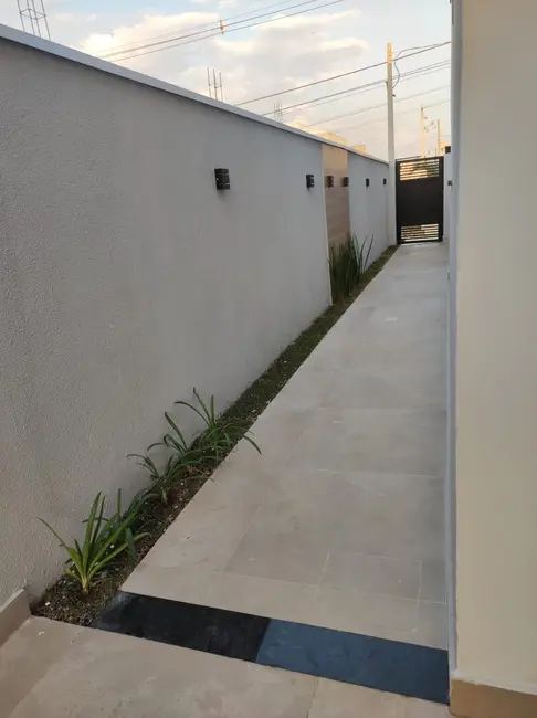 Foto 4 de Casa de Condomínio com 3 quartos à venda, 135m2 em Bairro do Grama, Cacapava - SP