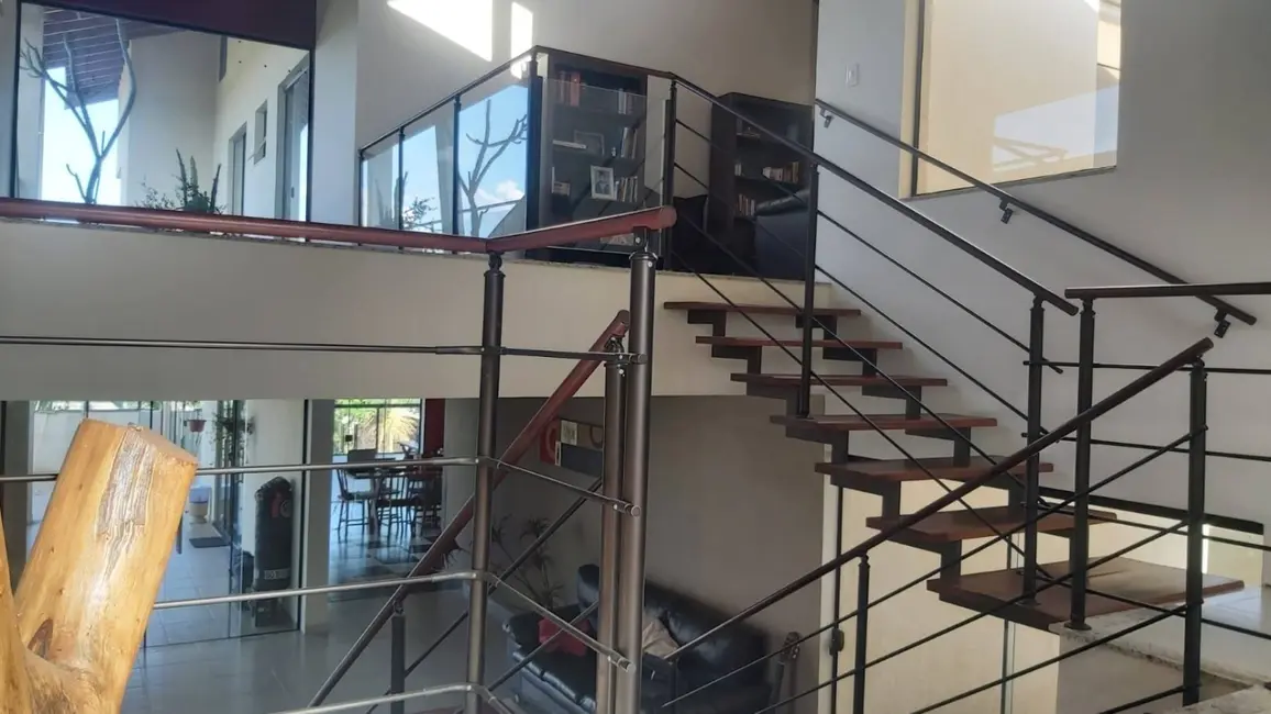 Foto 1 de Sobrado com 3 quartos à venda, 420m2 em Taubate - SP