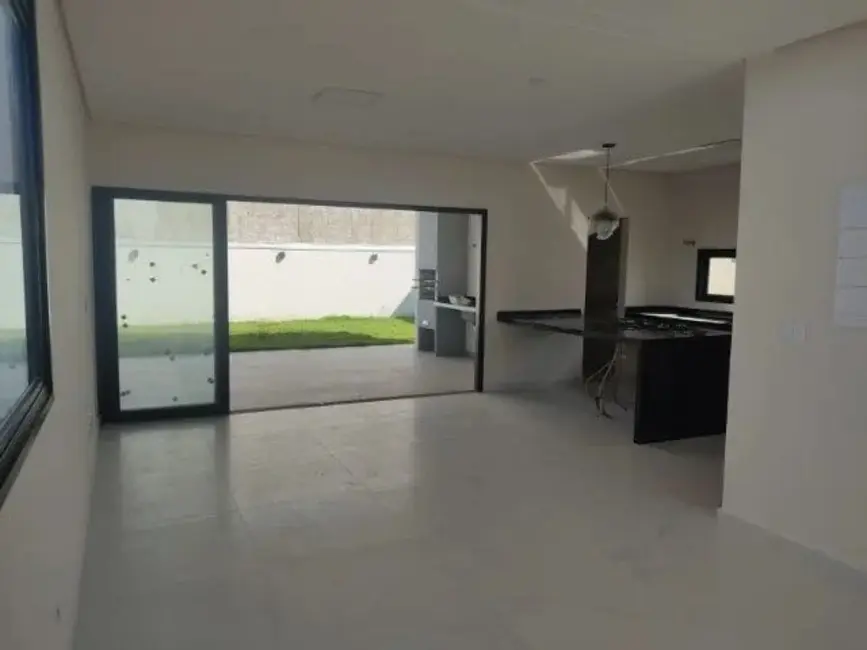 Foto 8 de Casa de Condomínio com 3 quartos à venda, 201m2 em Parque Residencial Maria Elmira, Cacapava - SP