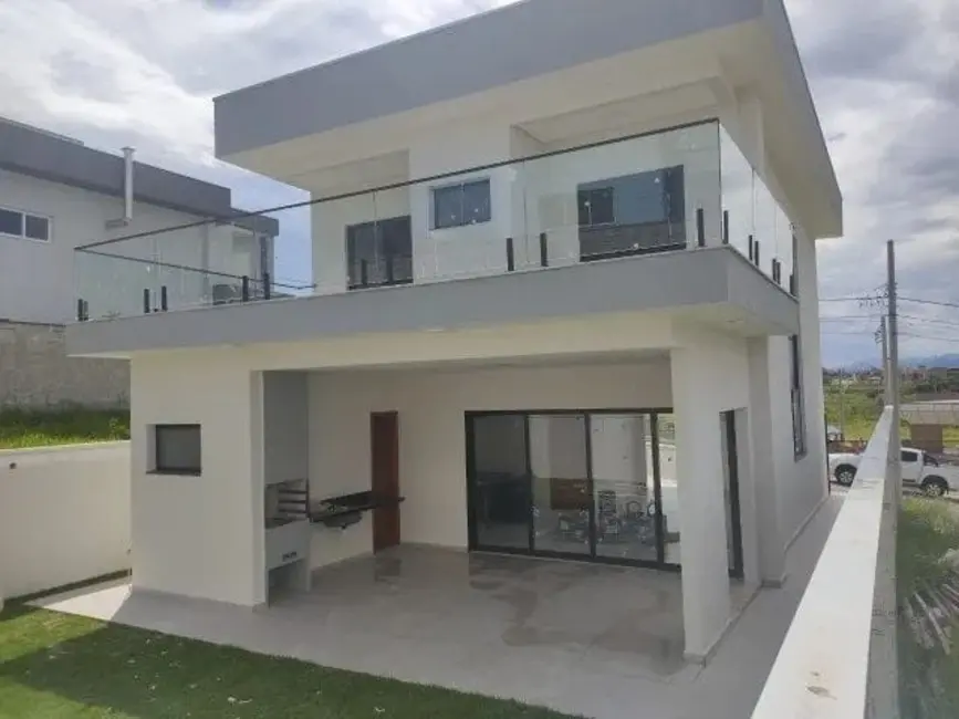 Foto 3 de Casa de Condomínio com 3 quartos à venda, 201m2 em Parque Residencial Maria Elmira, Cacapava - SP