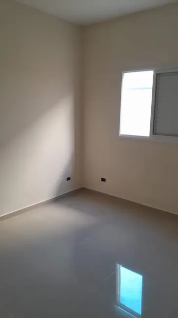 Casa com 3 quartos à venda, 90m2 em Loteamento Santa Clara, Pindamonhangaba - SP - imagem 6 Foto 6 de Casa com 3 quartos à venda, 90m2 em Loteamento Santa Clara, Pindamonhangaba - SP