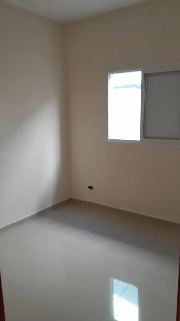 Casa com 3 quartos à venda, 90m2 em Loteamento Santa Clara, Pindamonhangaba - SP - imagem 4 Foto 4 de Casa com 3 quartos à venda, 90m2 em Loteamento Santa Clara, Pindamonhangaba - SP