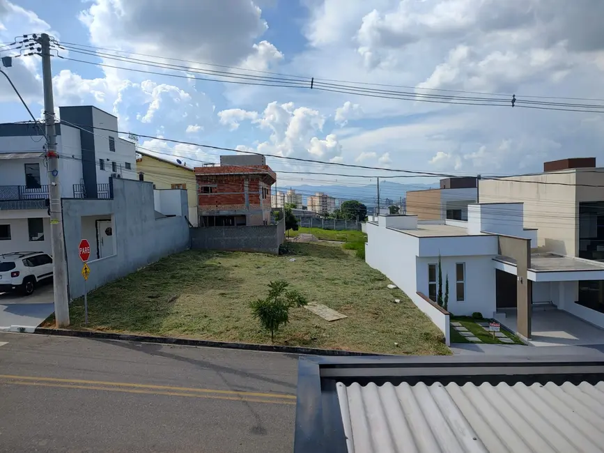 Foto 6 de Casa de Condomínio com 3 quartos à venda, 120m2 em Morada dos Nobres, Taubate - SP