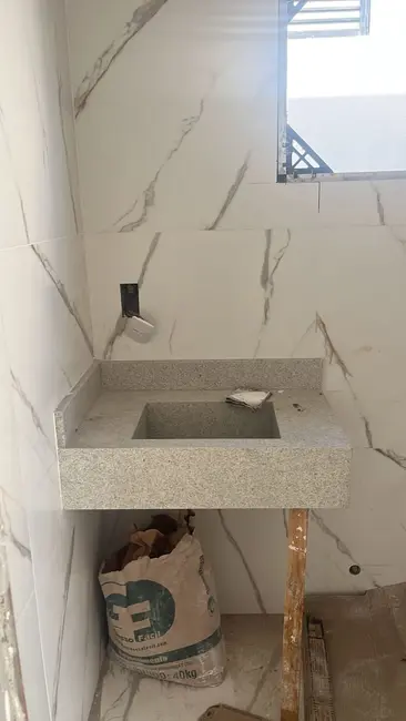 Foto 2 de Sobrado com 3 quartos à venda, 163m2 em Caçapava Velha, Cacapava - SP