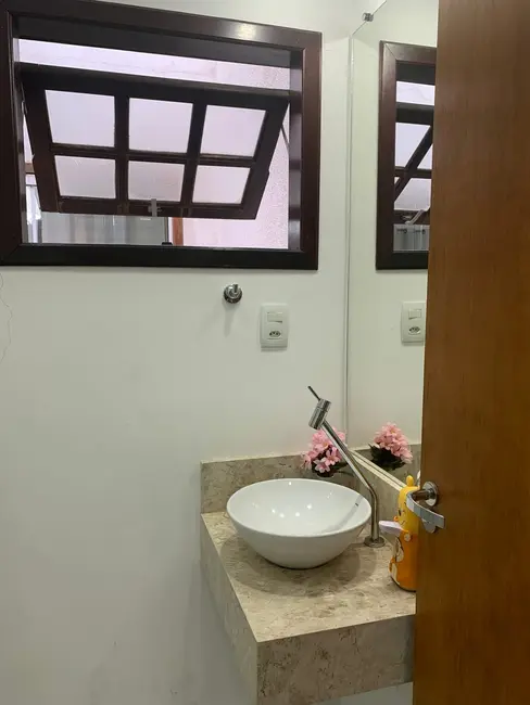 Foto 6 de Casa com 2 quartos à venda, 138m2 em Pindamonhangaba - SP