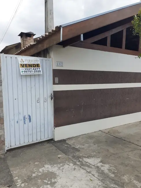 Foto 1 de Casa com 3 quartos à venda em Residencial Campos Maia, Pindamonhangaba - SP