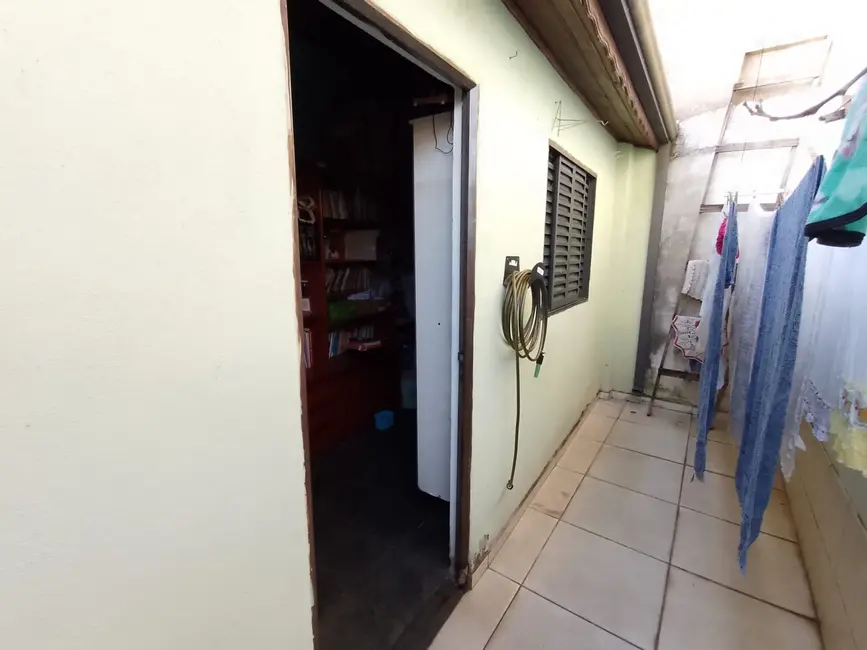 Foto 6 de Casa com 3 quartos à venda, 100m2 em Jardim Bela Vista, Taubate - SP