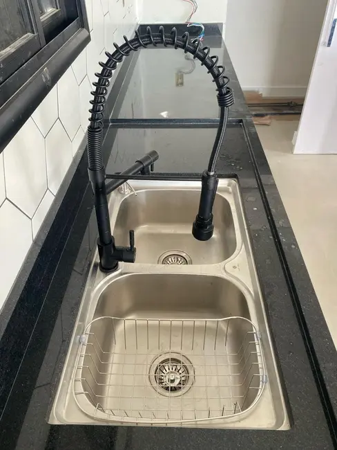 Foto 5 de Casa de Condomínio à venda, 262m2 em Chácaras Cataguá, Taubate - SP