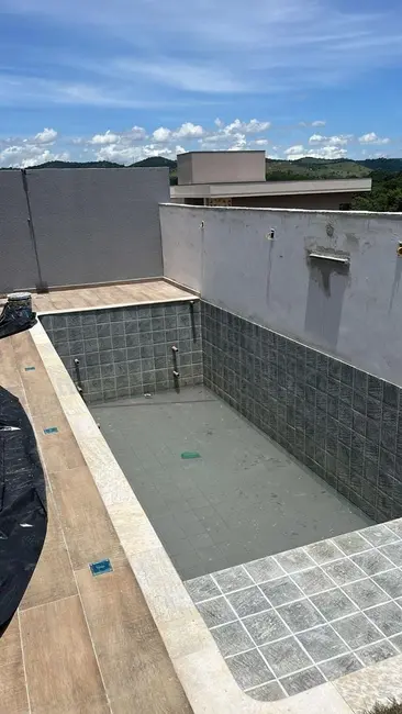 Foto 9 de Casa de Condomínio à venda, 262m2 em Chácaras Cataguá, Taubate - SP