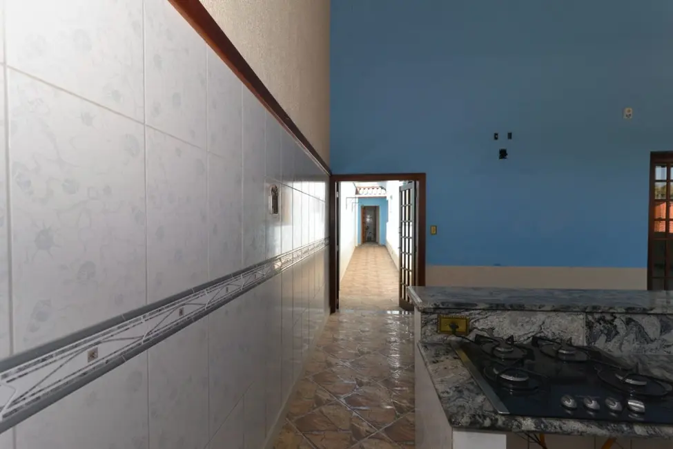 Foto 4 de Casa com 2 quartos à venda, 220m2 em Chácara São Silvestre, Taubate - SP