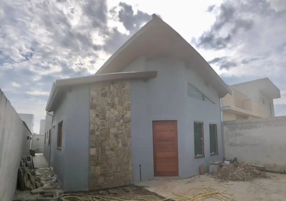 Foto 1 de Casa com 3 quartos à venda, 100m2 em Pindamonhangaba - SP