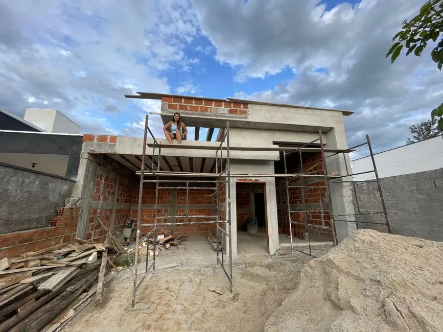 Foto 2 de Casa com 3 quartos à venda, 100m2 em Pindamonhangaba - SP
