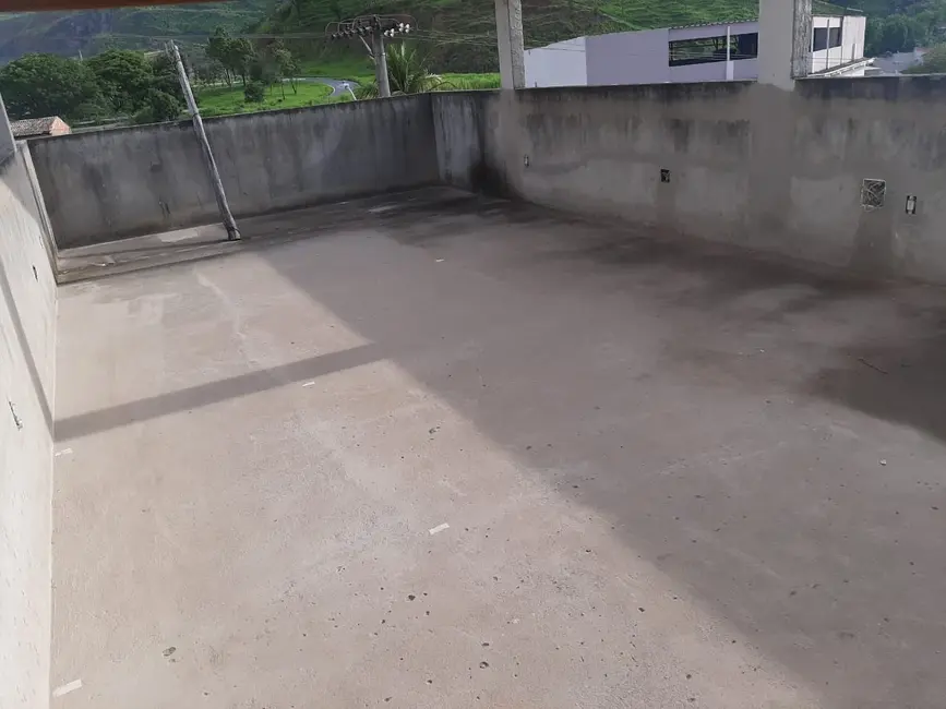 Sobrado com 3 quartos à venda, 255m2 em Aparecida - SP - imagem 3 Foto 3 de Sobrado com 3 quartos à venda, 255m2 em Aparecida - SP