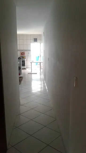 Sobrado com 2 quartos à venda, 250m2 em Aparecida - SP - imagem 6 Foto 6 de Sobrado com 2 quartos à venda, 250m2 em Aparecida - SP