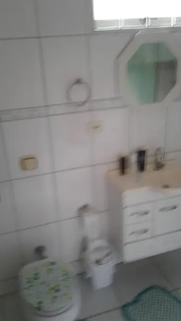 Sobrado com 2 quartos à venda, 250m2 em Aparecida - SP - imagem 5 Foto 5 de Sobrado com 2 quartos à venda, 250m2 em Aparecida - SP
