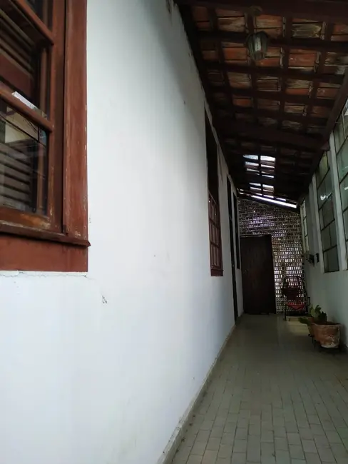 Foto 6 de Casa com 2 quartos à venda, 420m2 em Centro, Pindamonhangaba - SP