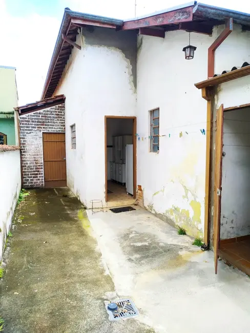 Foto 4 de Casa com 2 quartos à venda, 420m2 em Centro, Pindamonhangaba - SP