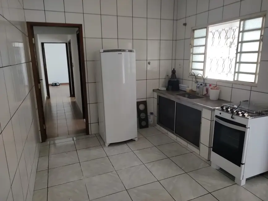 Foto 3 de Casa com 2 quartos à venda em Crispim, Pindamonhangaba - SP