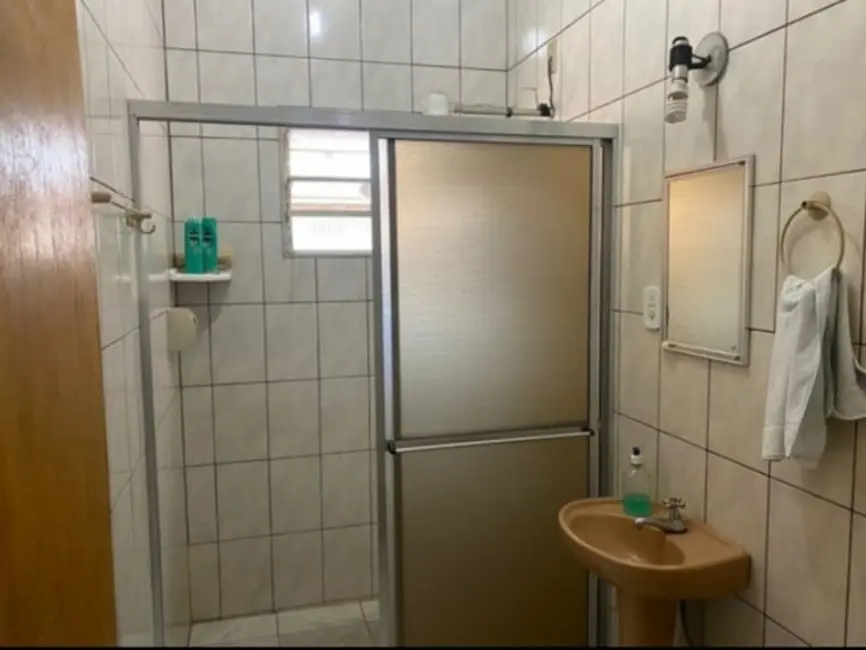 Foto 5 de Casa com 3 quartos à venda, 164m2 em Azeredo, Pindamonhangaba - SP