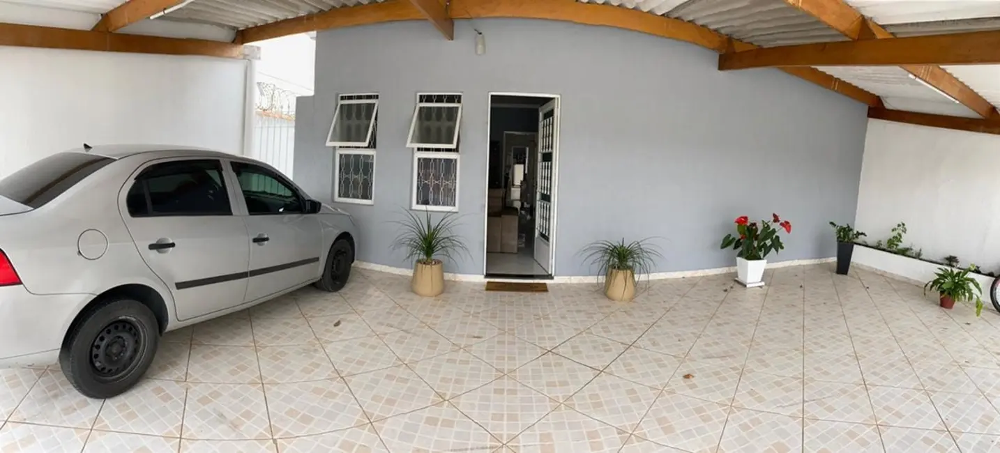 Foto 1 de Casa com 3 quartos à venda, 84m2 em Jardim Jaraguá, Taubate - SP