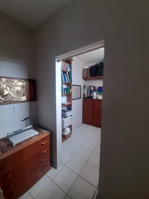 Foto 5 de Casa com 5 quartos à venda, 360m2 em Chácara do Visconde, Taubate - SP