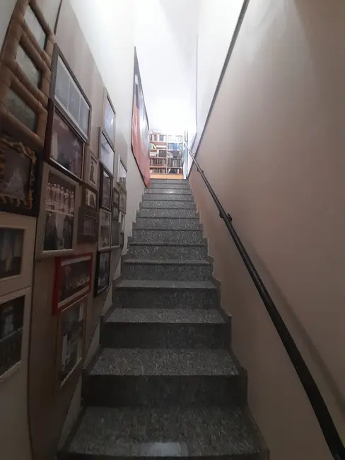 Foto 8 de Casa com 5 quartos à venda, 360m2 em Chácara do Visconde, Taubate - SP