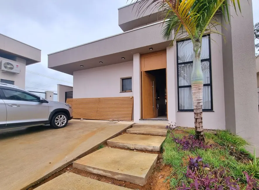 Foto 7 de Casa de Condomínio com 3 quartos à venda, 117m2 em Pindamonhangaba - SP