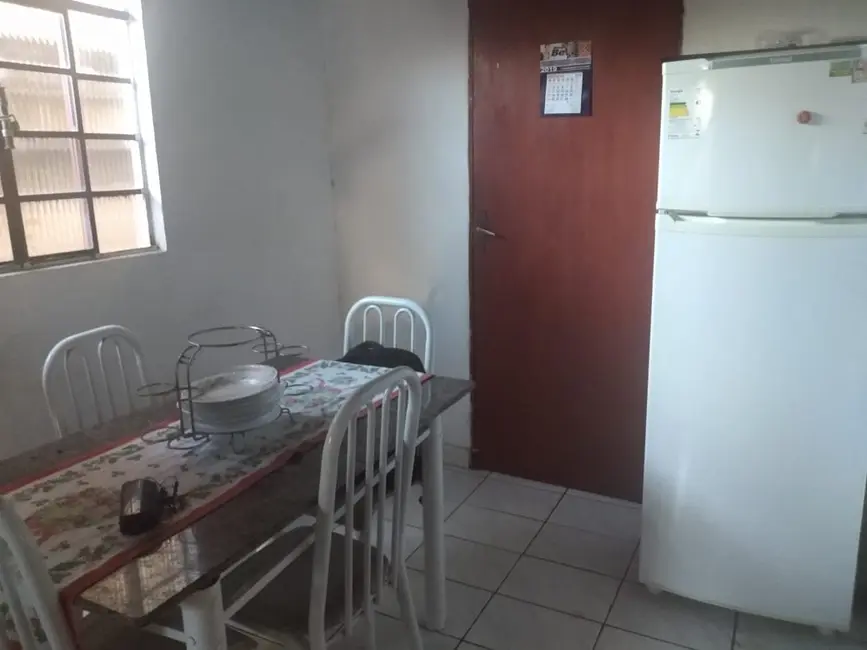 Foto 2 de Casa com 3 quartos à venda, 110m2 em Feital, Pindamonhangaba - SP
