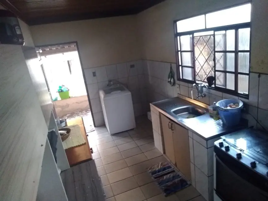 Foto 1 de Casa com 3 quartos à venda, 110m2 em Feital, Pindamonhangaba - SP
