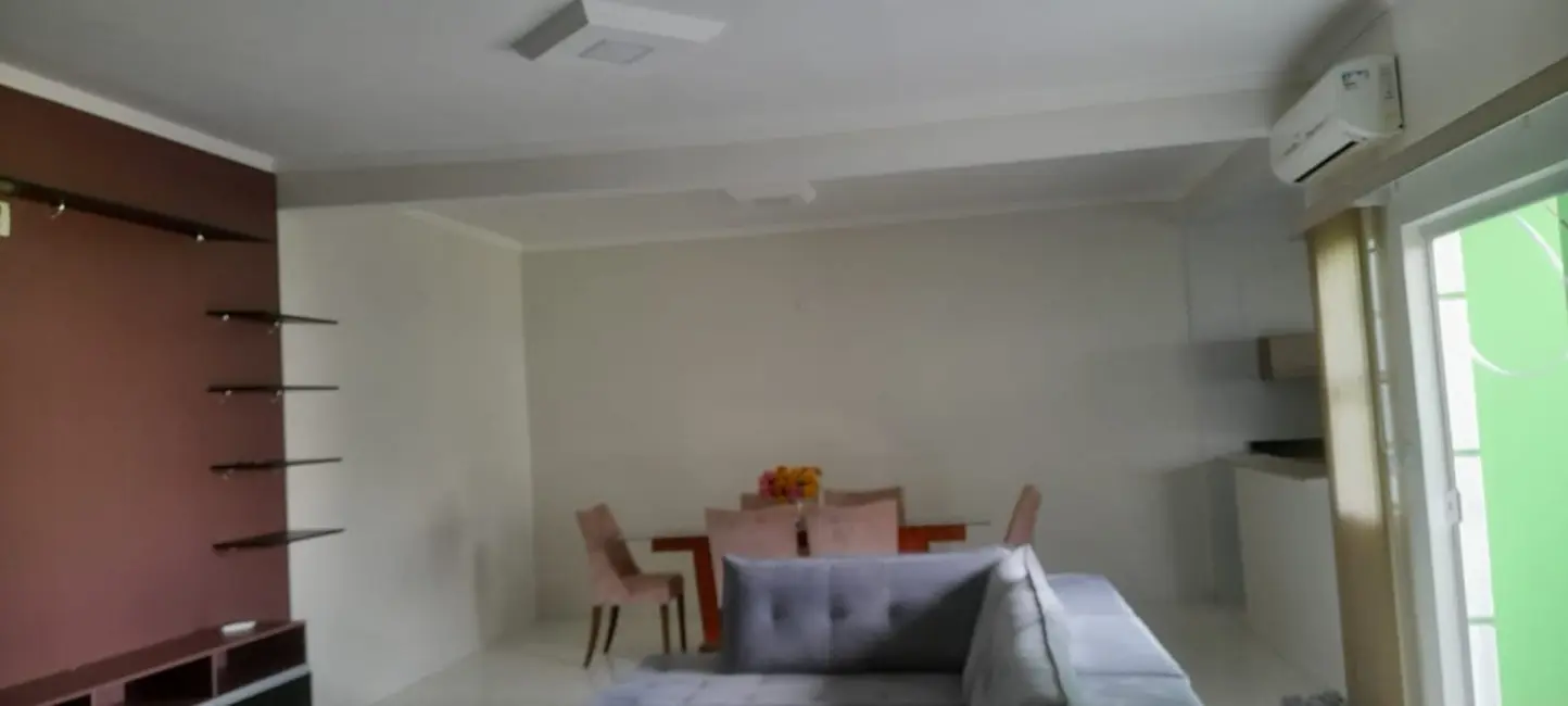 Foto 4 de Casa com 2 quartos à venda, 119m2 em Moreira César, Pindamonhangaba - SP