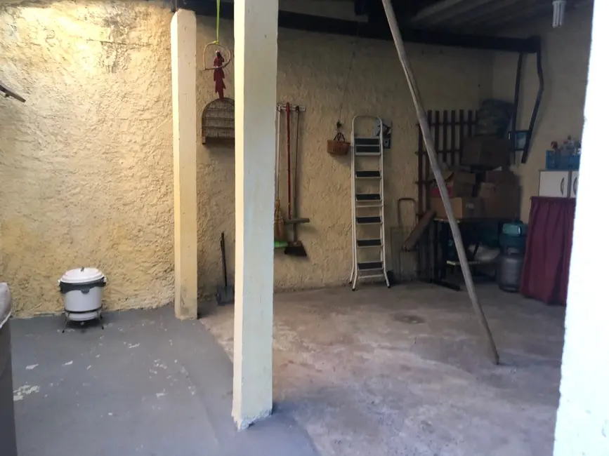 Foto 6 de Casa com 2 quartos à venda, 106m2 em Centro, Pindamonhangaba - SP