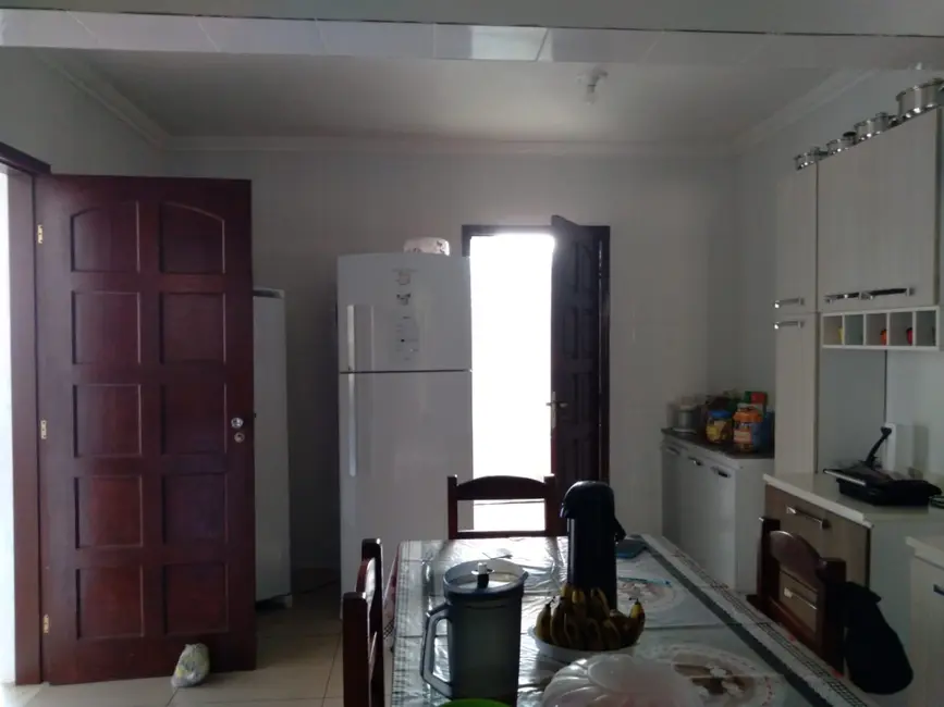 Foto 9 de Casa com 2 quartos à venda, 297m2 em Pindamonhangaba - SP