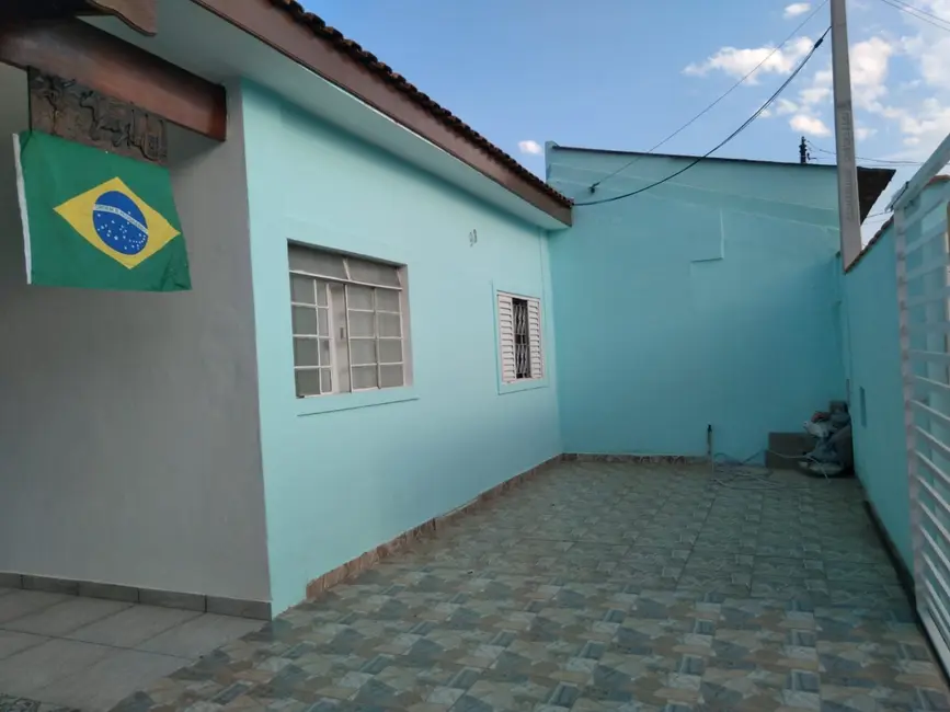 Foto 1 de Casa com 2 quartos à venda, 297m2 em Pindamonhangaba - SP