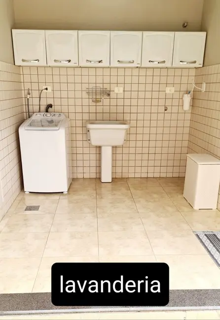 Foto 1 de Casa de Condomínio com 3 quartos à venda, 300m2 em Residencial Santa Helena, Cacapava - SP