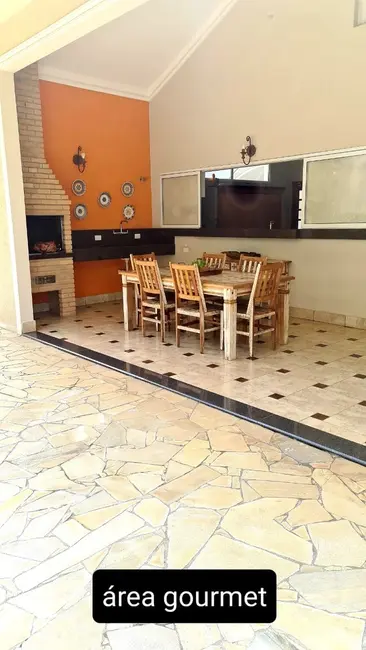 Foto 5 de Casa de Condomínio com 3 quartos à venda, 300m2 em Residencial Santa Helena, Cacapava - SP