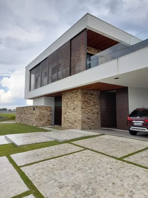 Foto 2 de Sobrado com 4 quartos à venda, 500m2 em Pindamonhangaba - SP