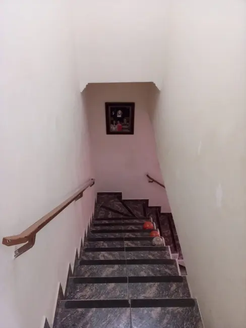 Foto 5 de Sobrado com 3 quartos à venda, 165m2 em Residencial e Comercial Cidade Morumbi, Pindamonhangaba - SP