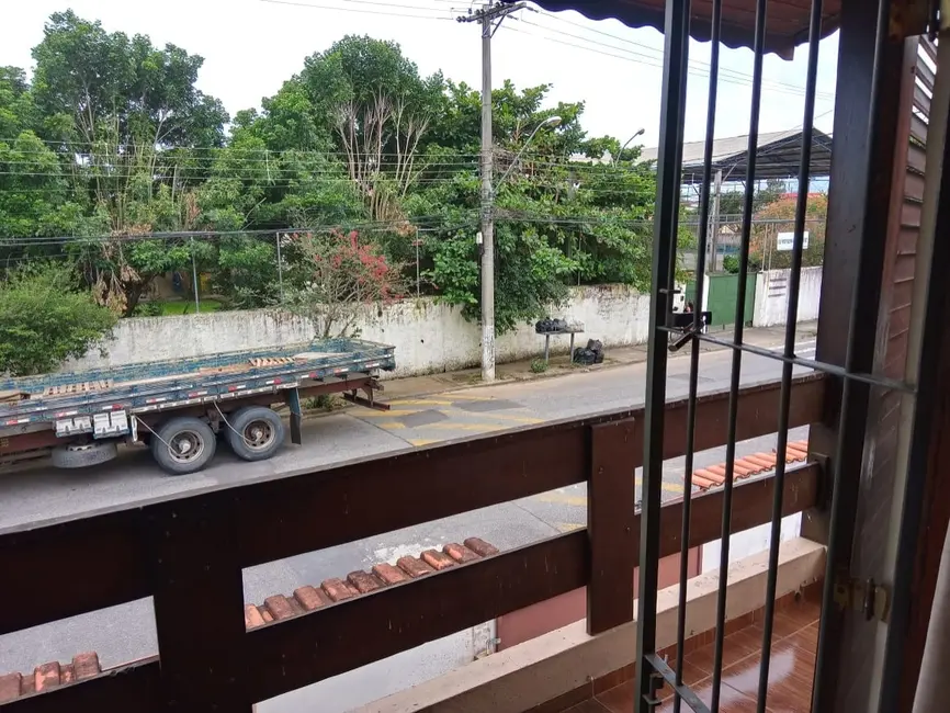 Foto 3 de Sobrado com 3 quartos à venda, 165m2 em Residencial e Comercial Cidade Morumbi, Pindamonhangaba - SP