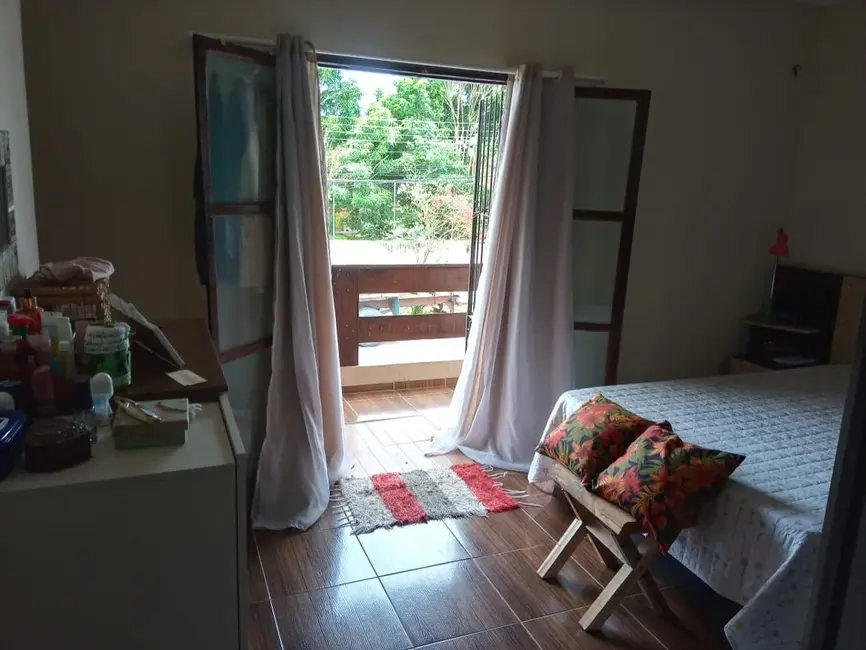 Foto 6 de Sobrado com 3 quartos à venda, 165m2 em Residencial e Comercial Cidade Morumbi, Pindamonhangaba - SP