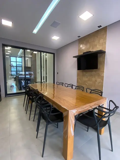 Foto 4 de Casa de Condomínio com 3 quartos à venda, 170m2 em Tremembe - SP