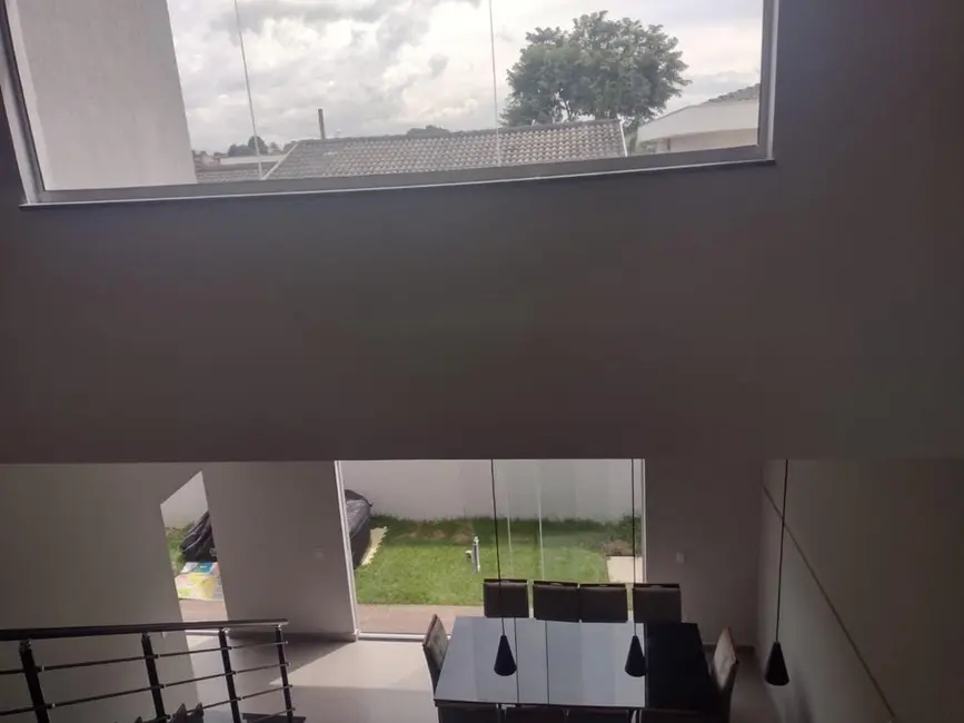 Foto 9 de Casa de Condomínio com 3 quartos à venda, 175m2 em Tremembe - SP