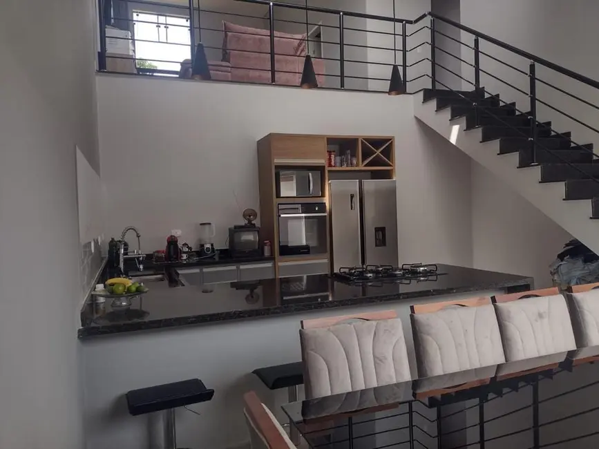 Foto 6 de Casa de Condomínio com 3 quartos à venda, 175m2 em Tremembe - SP