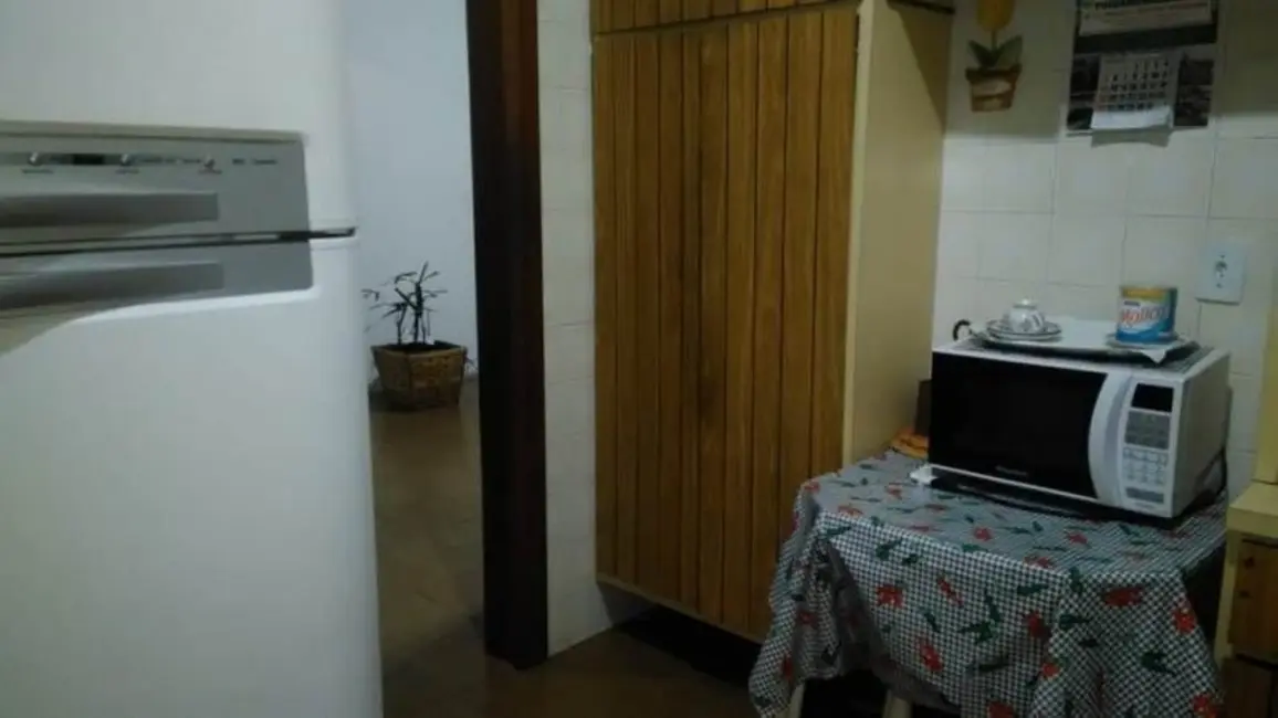 Foto 4 de Casa com 4 quartos à venda, 324m2 em Centro, Pindamonhangaba - SP