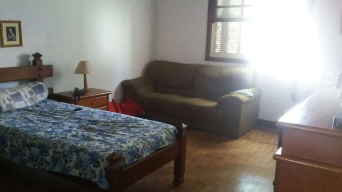 Foto 8 de Casa com 4 quartos à venda, 324m2 em Centro, Pindamonhangaba - SP